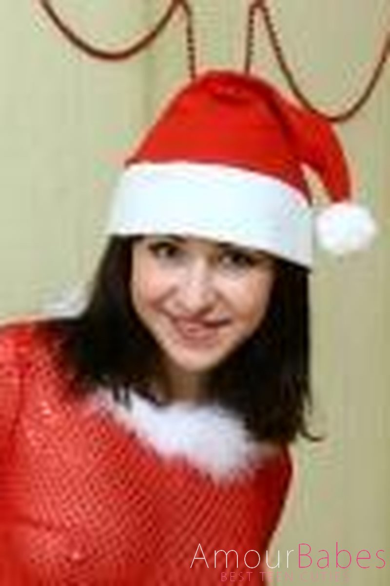 Vika - Screenshot 1 of 4 - Babes