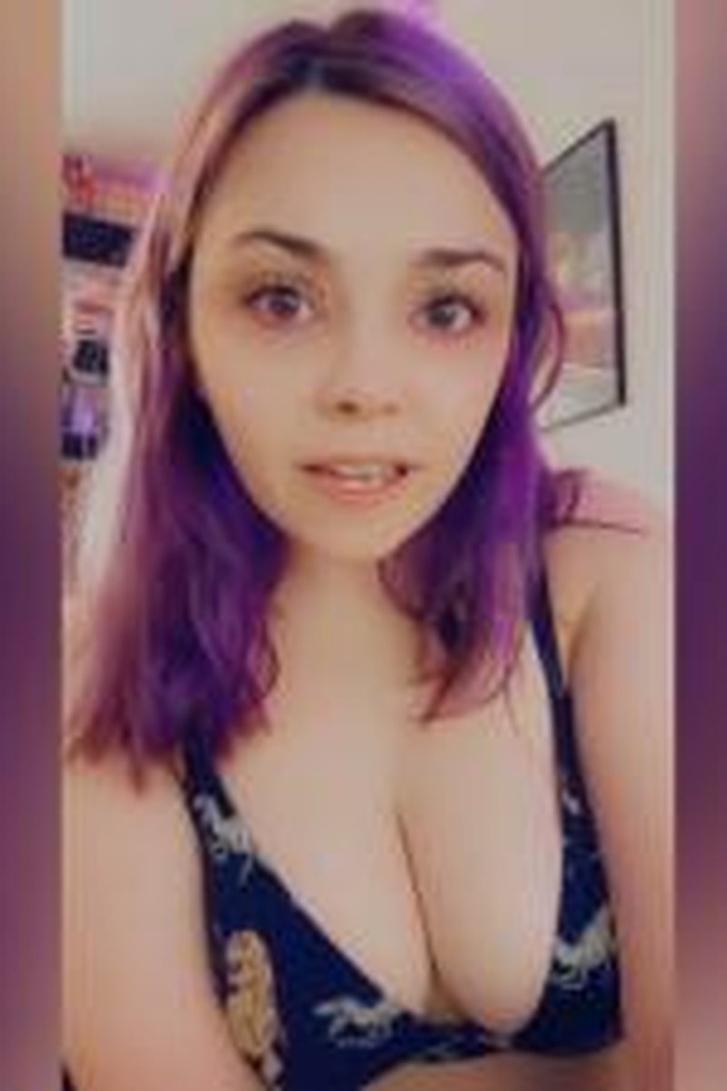 Cuck Control 2 - Screenshot 1 of 4 - Babes