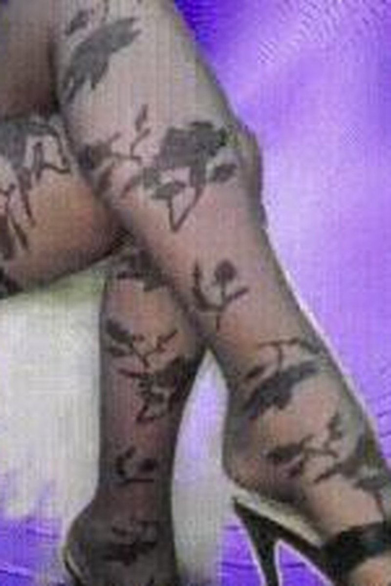 Dangling Heels - Screenshot 1 of 4 - Dangling