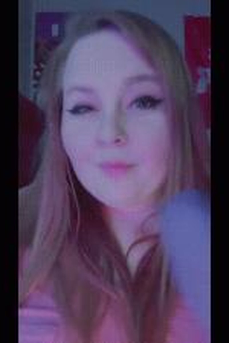 Hazel Eyes - Screenshot 1 of 4 - BBW