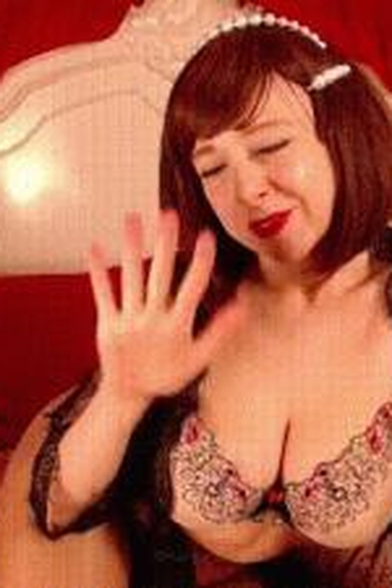 Sissy Training Basics - Screenshot 1 of 4 - British Domme