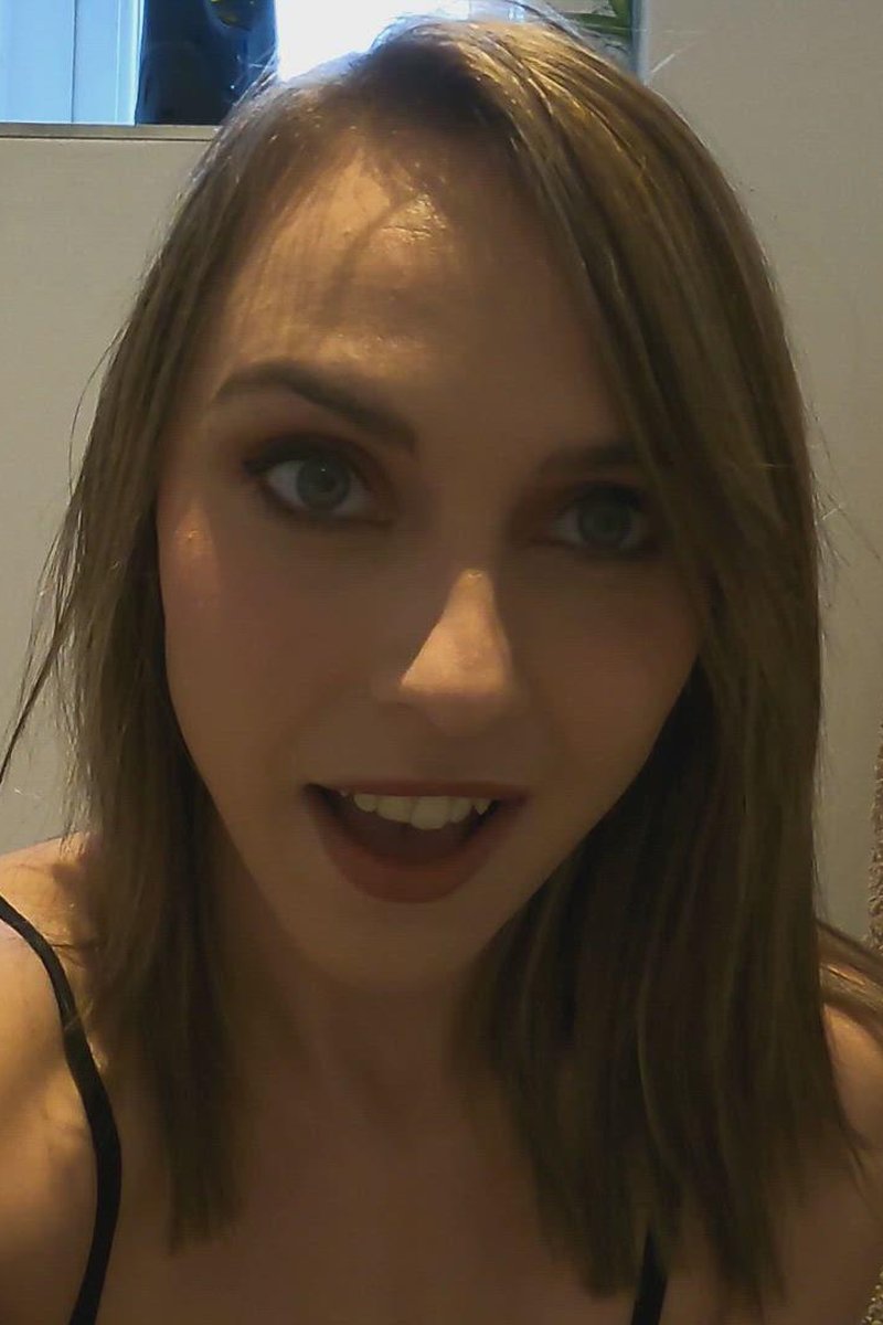 Lick Me Clean - Screenshot 1 of 4 - Glamour