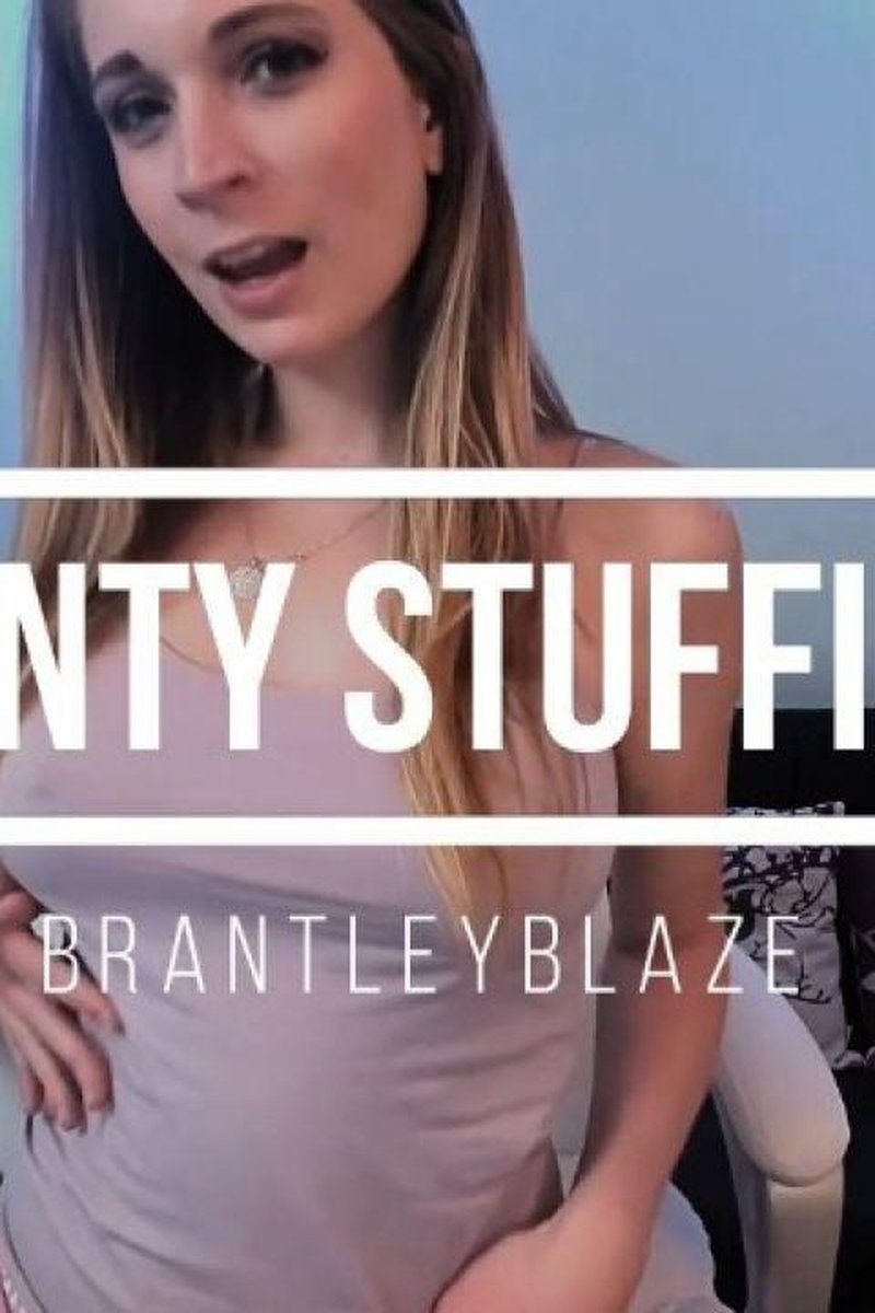 Panty Stuffing - Screenshot 1 of 4 - Babes
