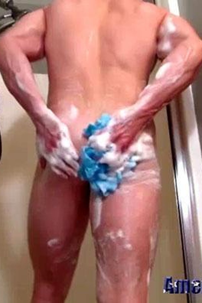 Shower Flex - Screenshot 1 of 4 - Blond Hair