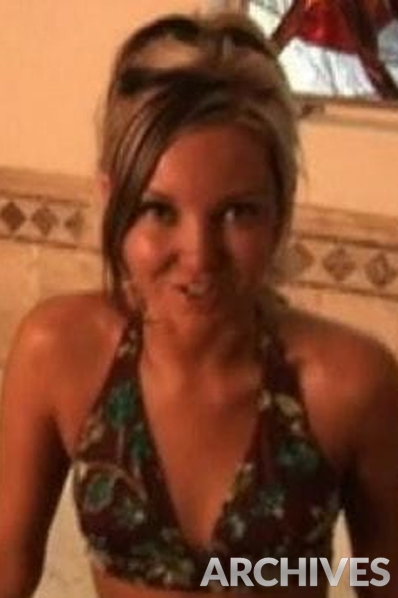 Butt Plug Fun - Screenshot 1 of 4 - Anal