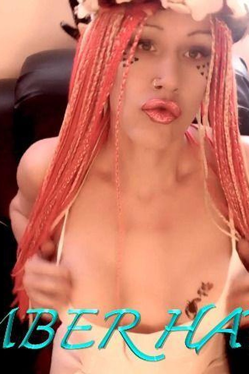 Flying High - Screenshot 1 of 4 - Femdom