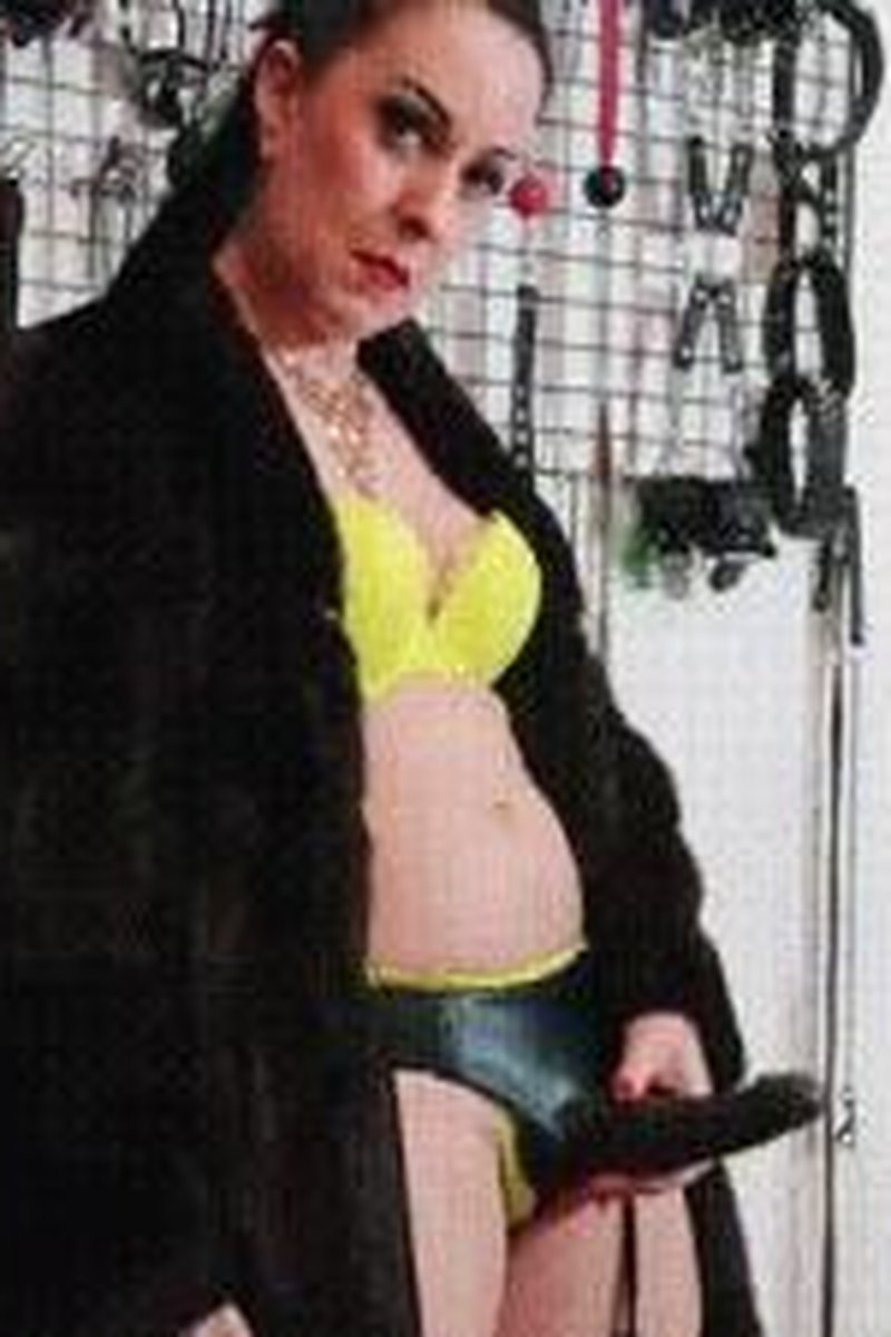Spitroast Fun For Collared Slave - Screenshot 1 of 4 - Anal Training