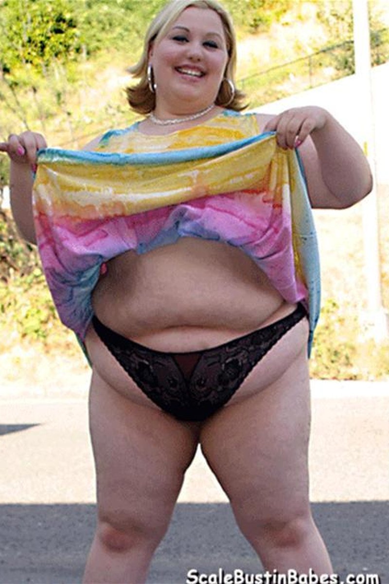 Andrea - Screenshot 1 of 4 - BBW