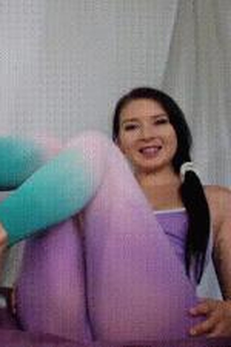 Flip Flop Fun - Screenshot 1 of 4 - Foot Fetish