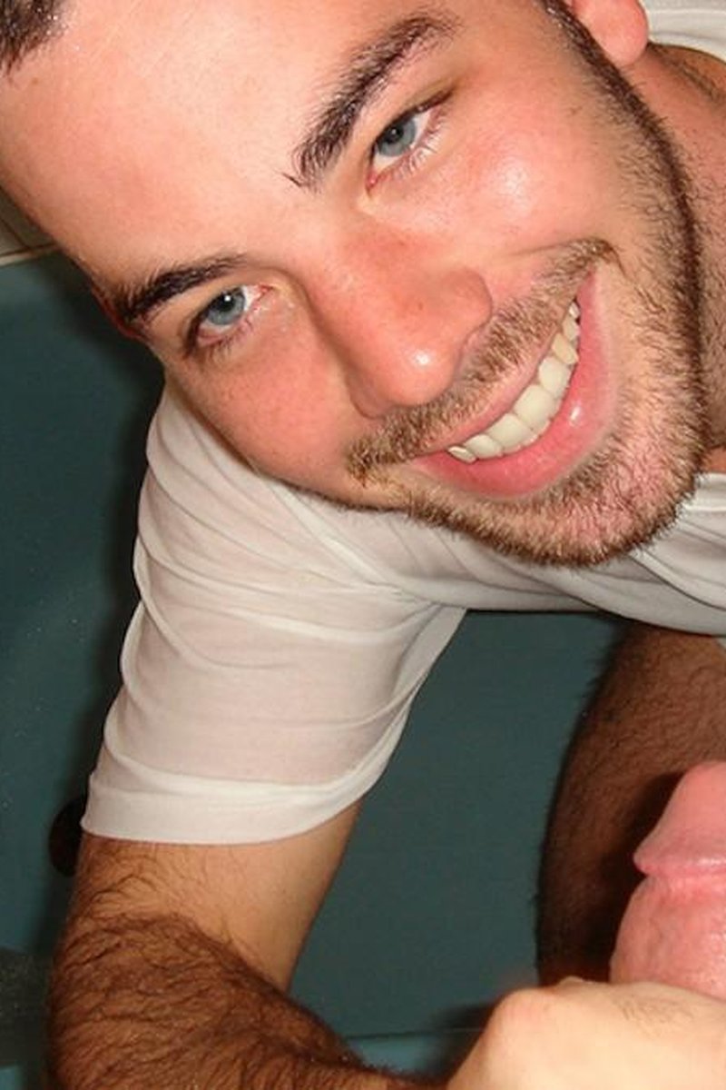 Grab Something - Screenshot 1 of 4 - Gay