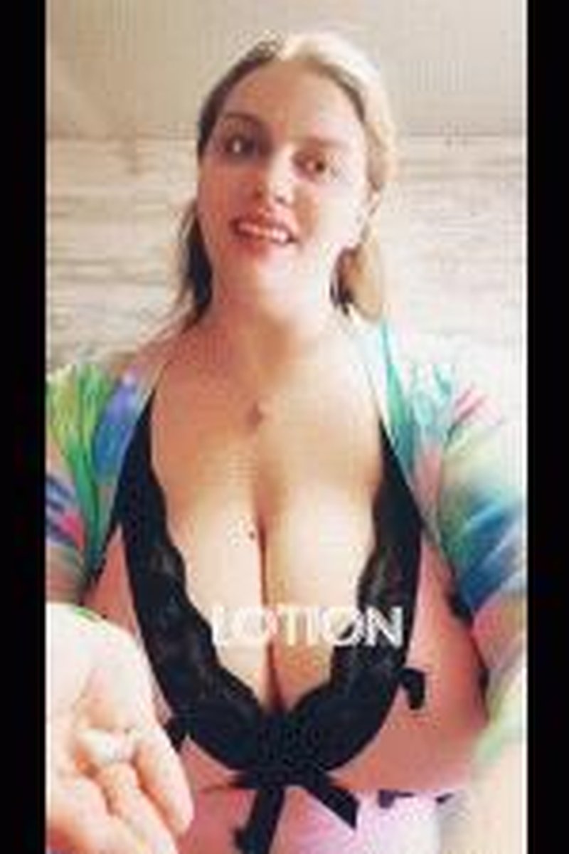 Lotion - Screenshot 1 of 4 - Fetish