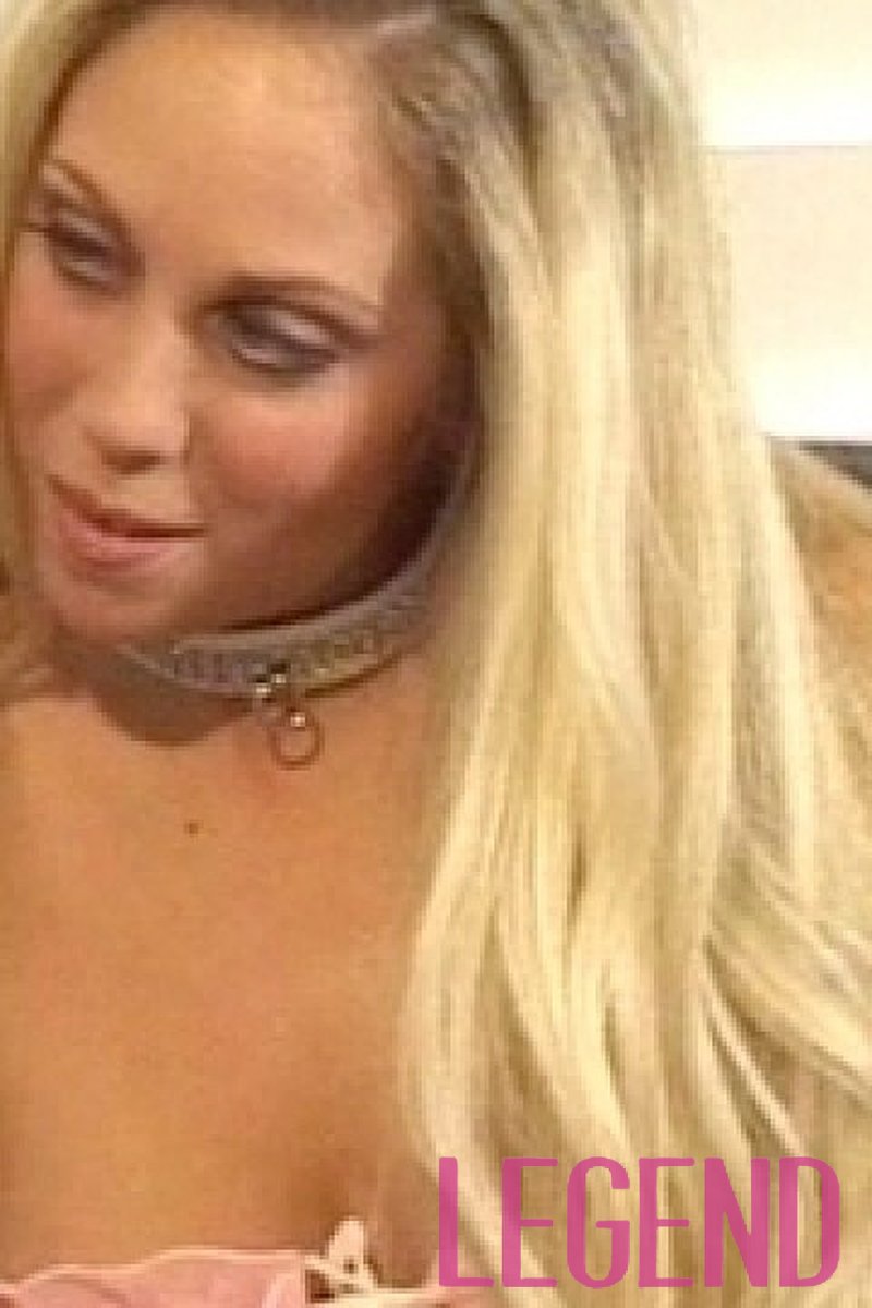 Austin Oriley Loves Raw Ass Play - Screenshot 1 of 4 - Anal