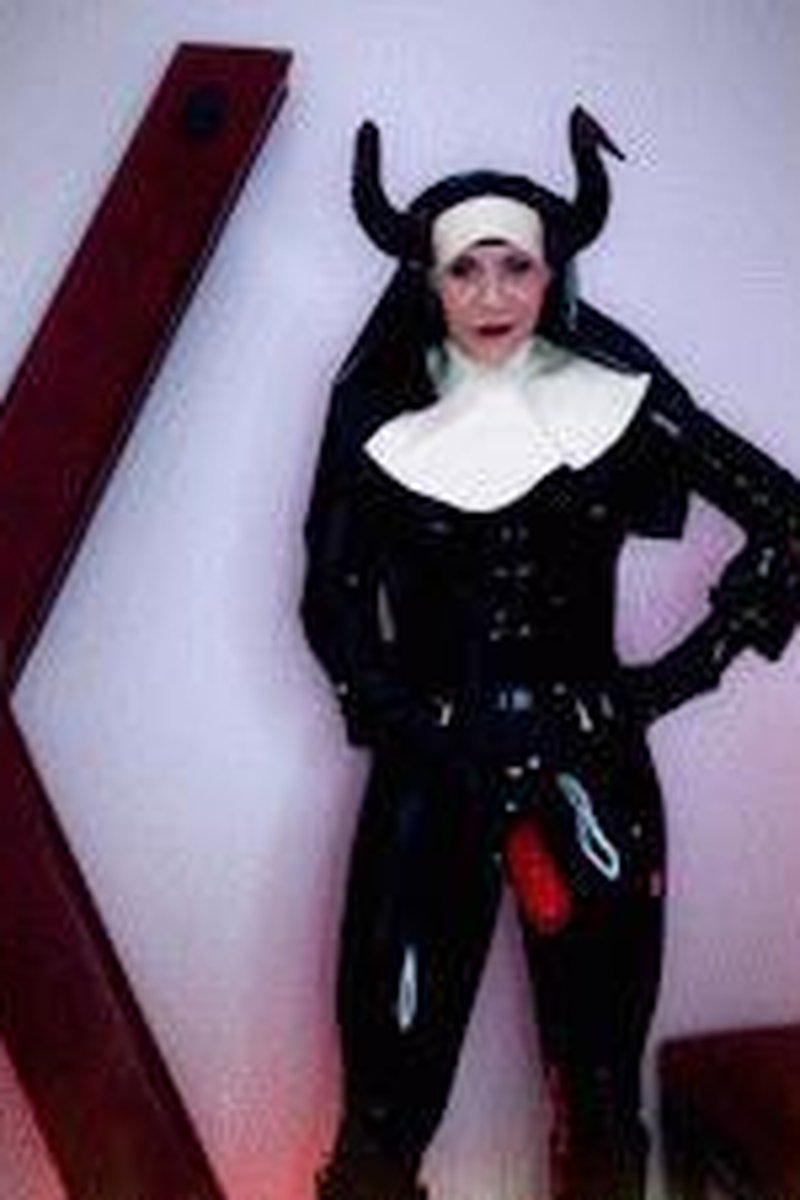 The Devil Made You Do It - Screenshot 1 of 4 - Cum Play
