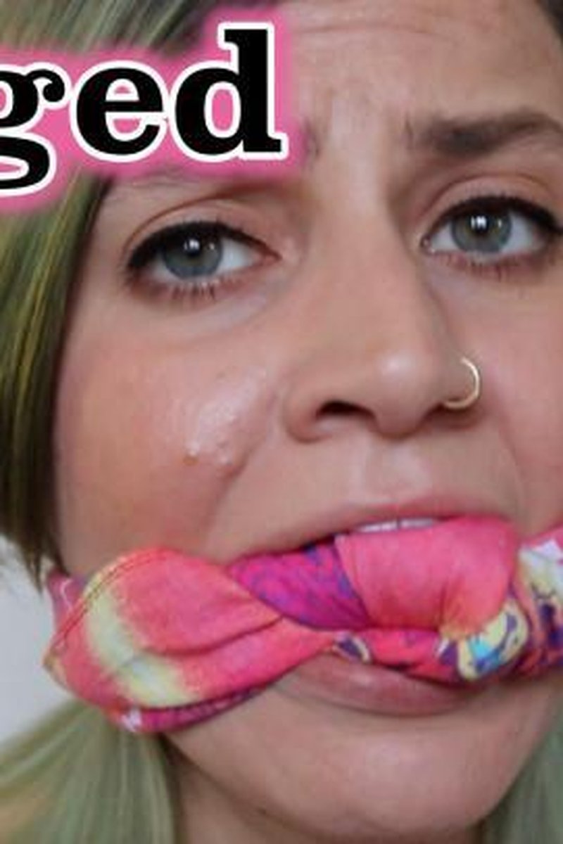Gagged - Screenshot 1 of 4 - BDSM