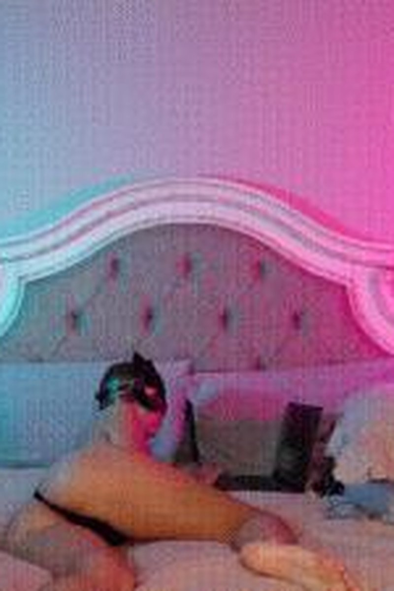 Jerk While I Work - Screenshot 1 of 4 - Ass Worship