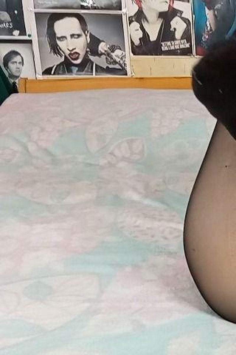 Black Tights - Screenshot 1 of 4 - Foot Fetish