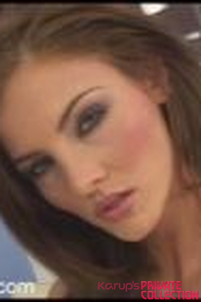 Yvette - Screenshot 1 of 4 - Yvette 1079