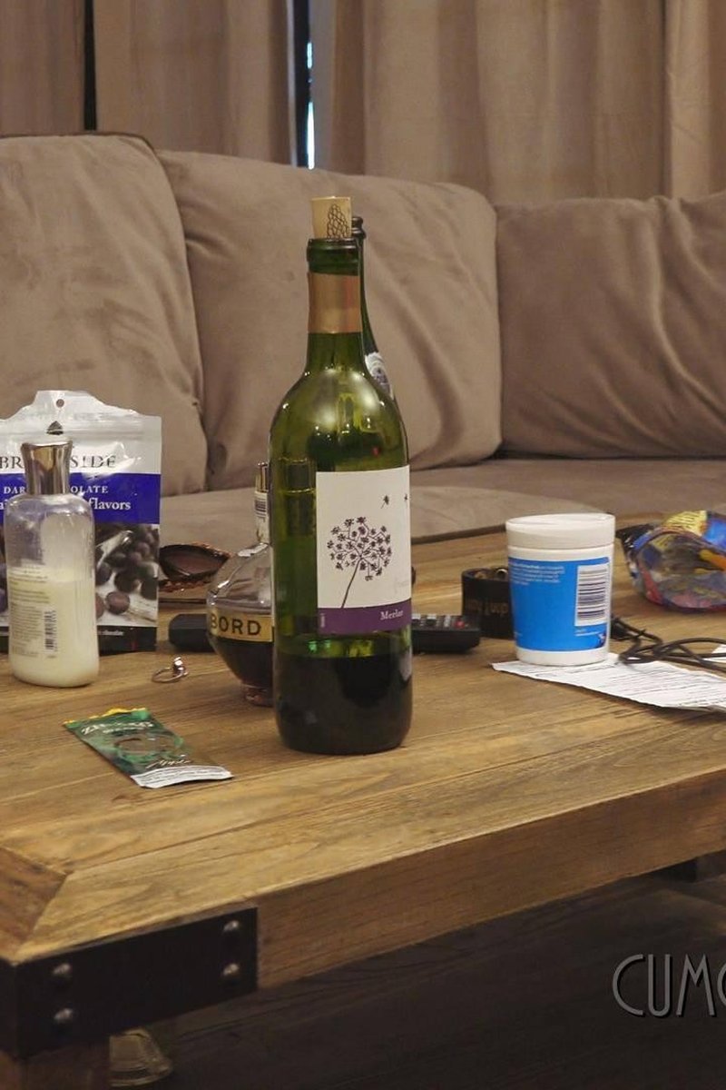 Unacceptable - Screenshot 1 of 4