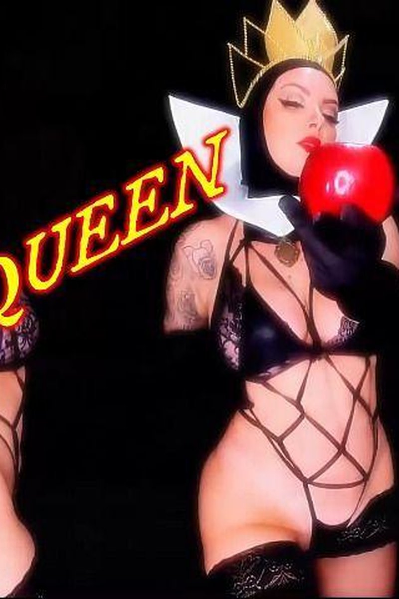 Evil Queen - Screenshot 1 of 4 - Erotic Magic