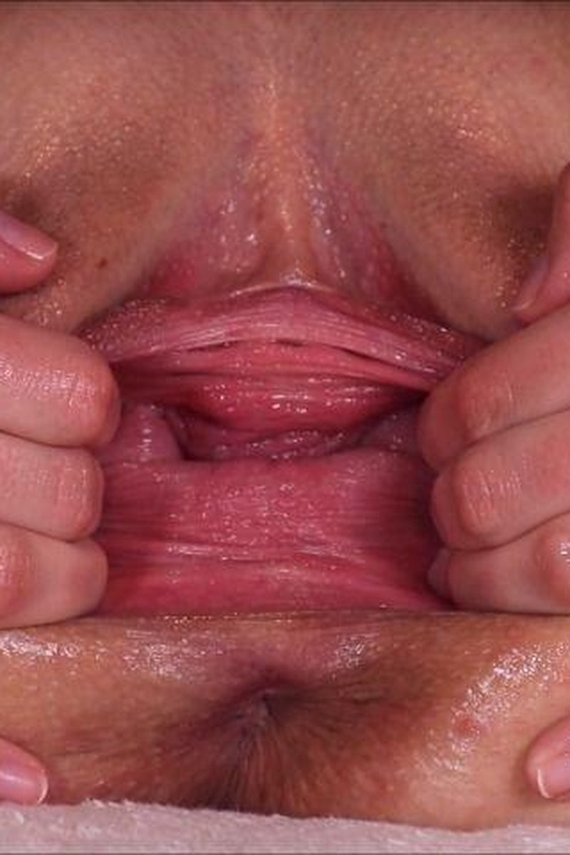Close Up Fisting - Screenshot 1 of 4 - Amateur