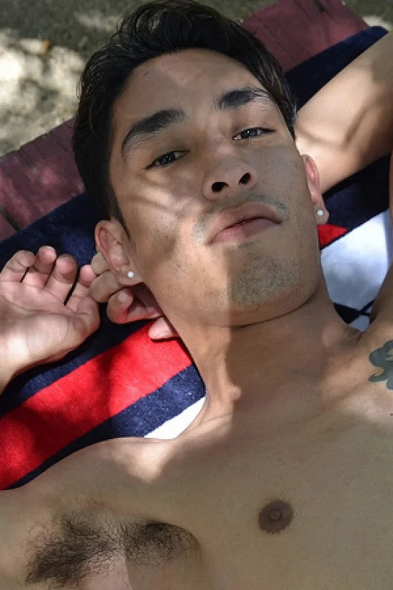 Damien - Screenshot 1 of 4 - Solo