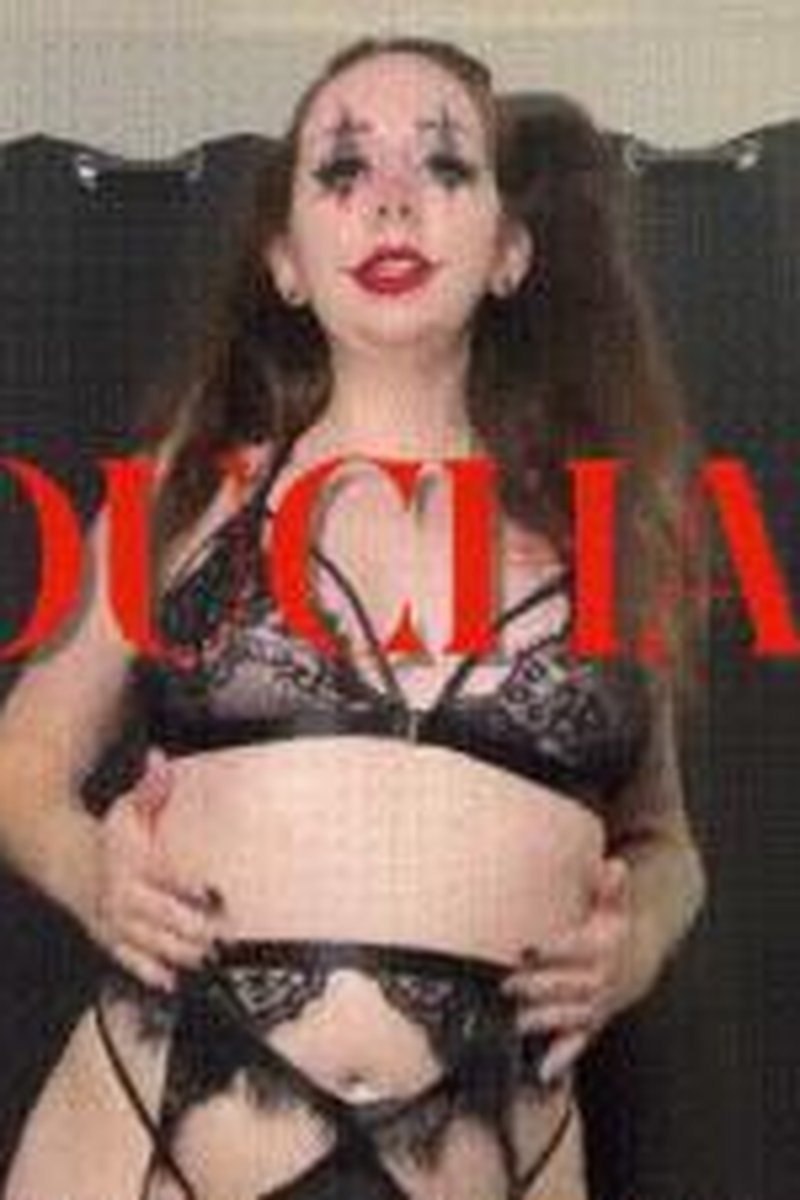 Untouchable - Screenshot 1 of 4 - Femdom