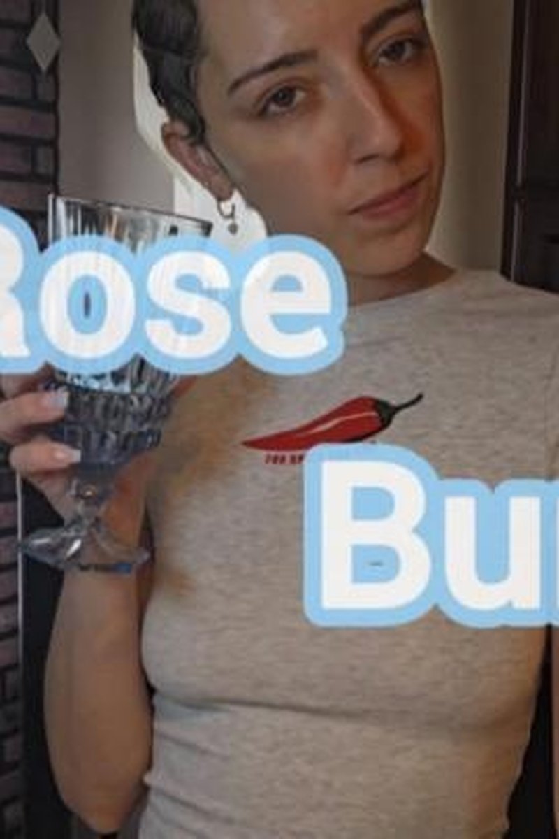 Rixyrose Burping - Screenshot 1 of 4 - Bloated