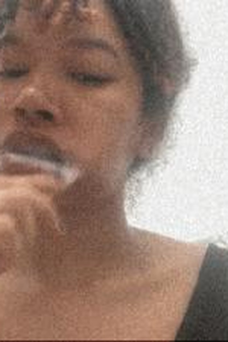 Brushing My Teeth - Screenshot 1 of 4 - Fetish