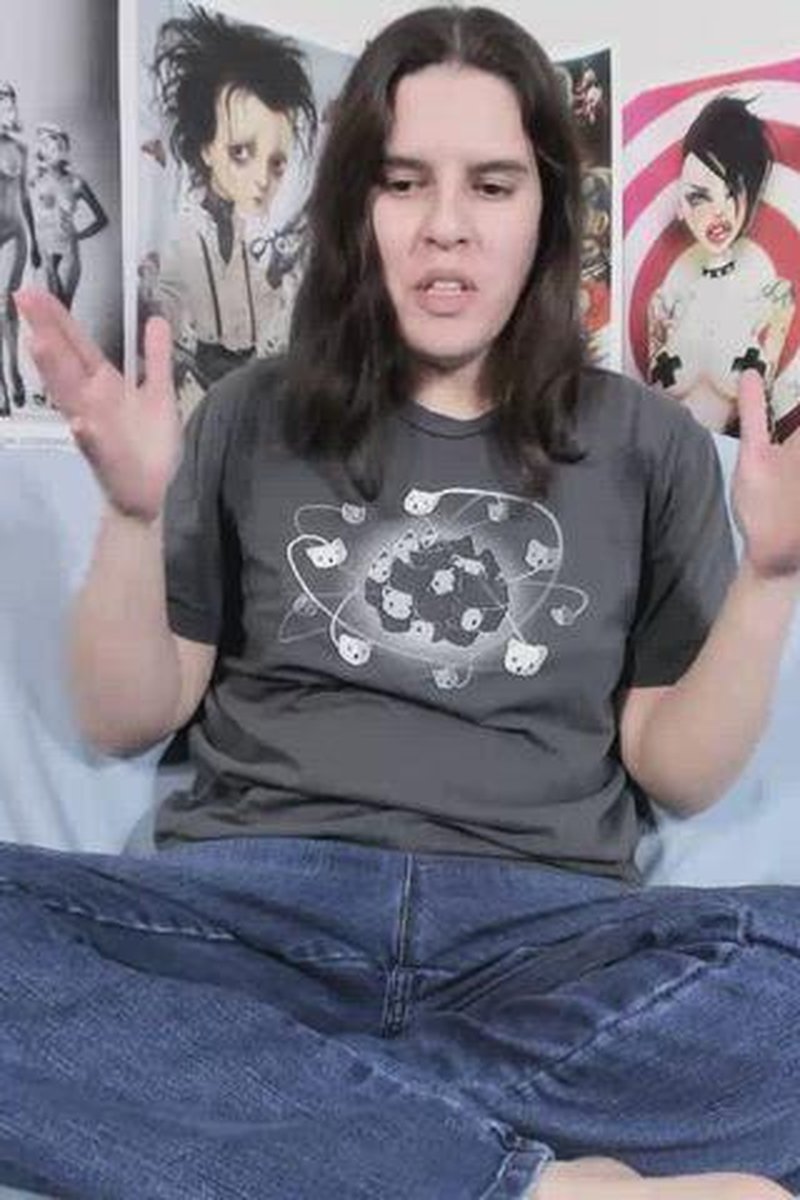 Wolf Transformation Coach - Screenshot 1 of 4 - Alluring Ali25