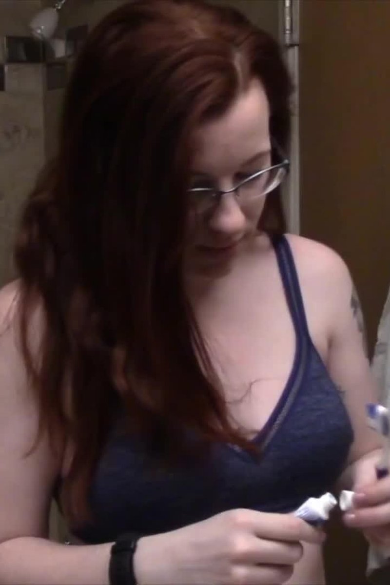 Shirtless Toothbrushing - Screenshot 1 of 4 - Mouth Fetish