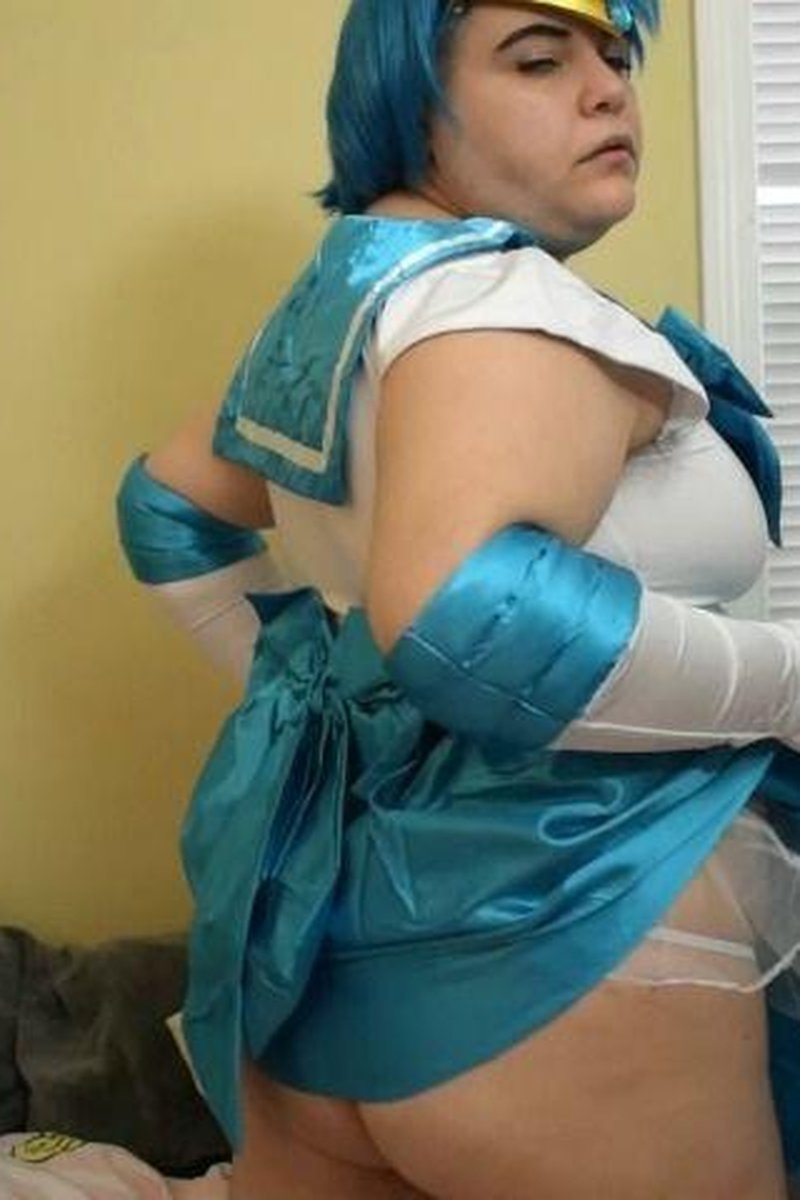 Sailor Mercury Upskirt Ass Worship - Screenshot 1 of 4 - Ass Worship