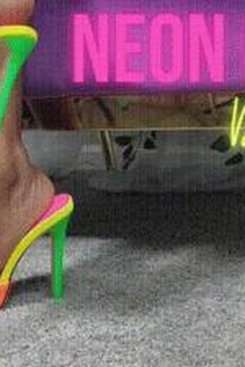 Neon Heel Dangle - Screenshot 1 of 4 - Dangling