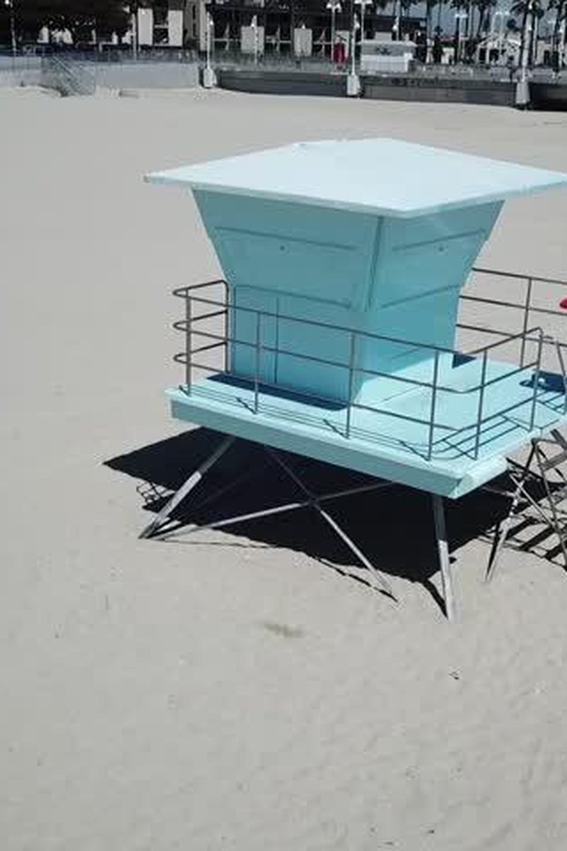 Babewatch - Screenshot 1 of 4 - Big Ass