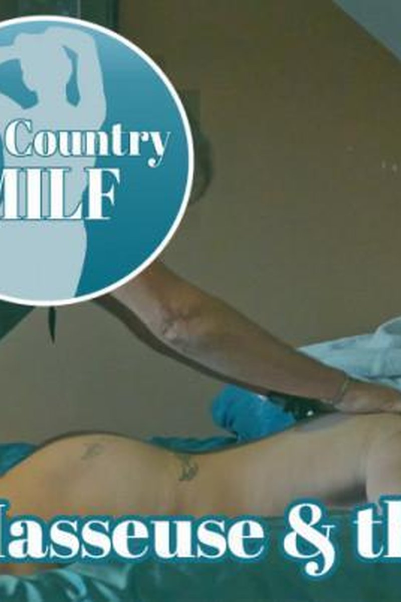 The Masseuse & The MILF - Screenshot 1 of 4 - Blowjob