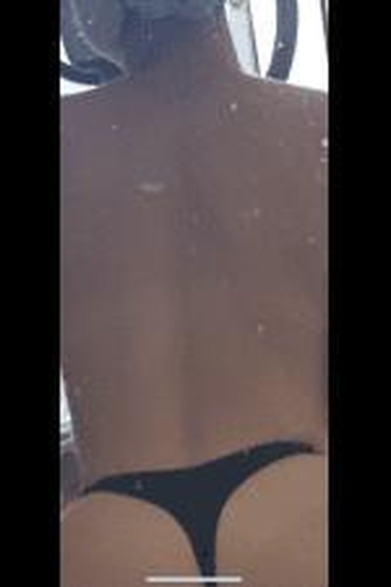 Pre Shower - Screenshot 1 of 4 - Big Ass
