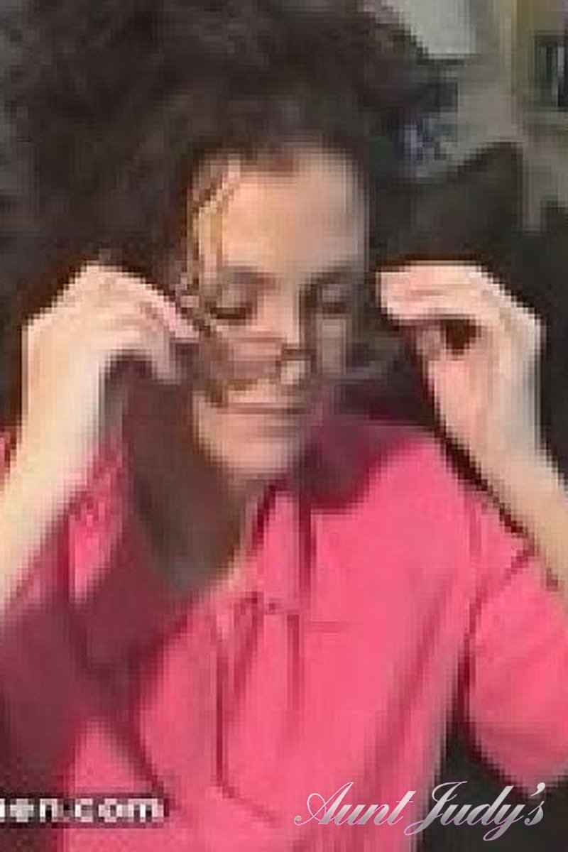 6 Clips - Screenshot 1 of 4 - Masturbation