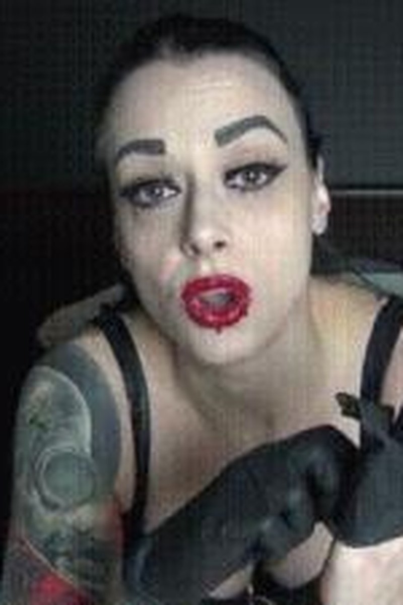 Satanic Sounding - Screenshot 1 of 4 - BDSM