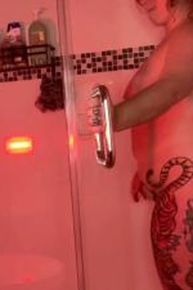 Shower Time - Screenshot 1 of 4 - Armpit Fetish
