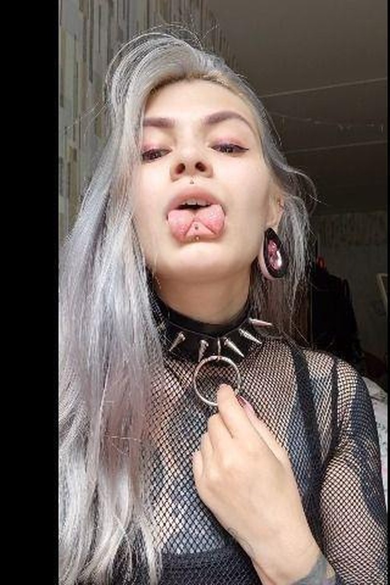 Tongue - Screenshot 1 of 4 - Amateur