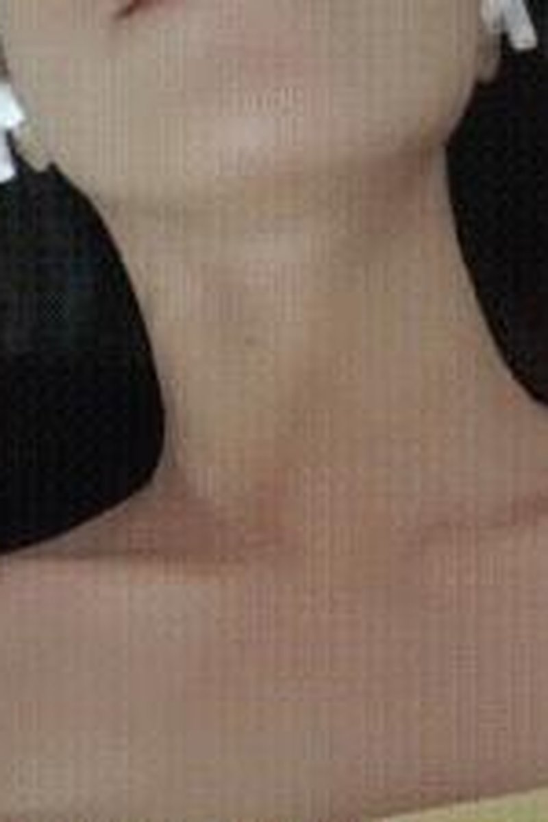 Bite My Neck - Screenshot 1 of 4 - Natural Tits