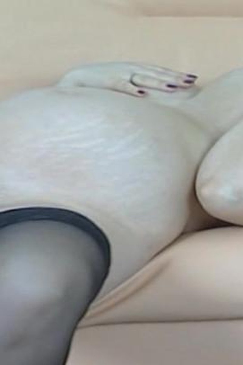 Complete Hand In Pregnancy Cunt - Screenshot 1 of 4 - Big Tits