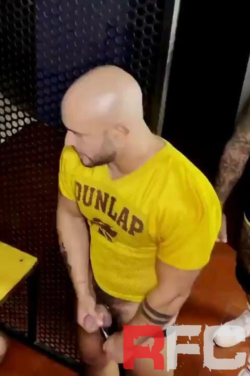 Triple Pleasure - Screenshot 1 of 4 - Big Muscle Guys