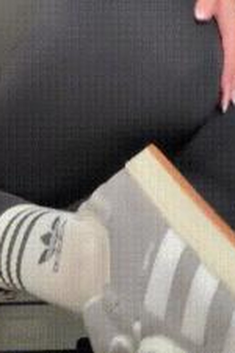 2 Fusse 4 Schwitzige Socken - Screenshot 1 of 4 - Broken