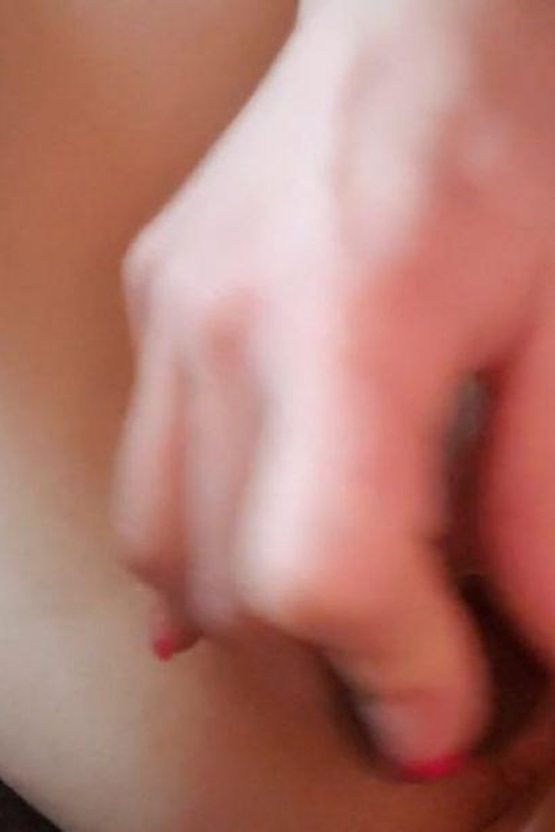 Vibe Play - Screenshot 1 of 4 - Babes