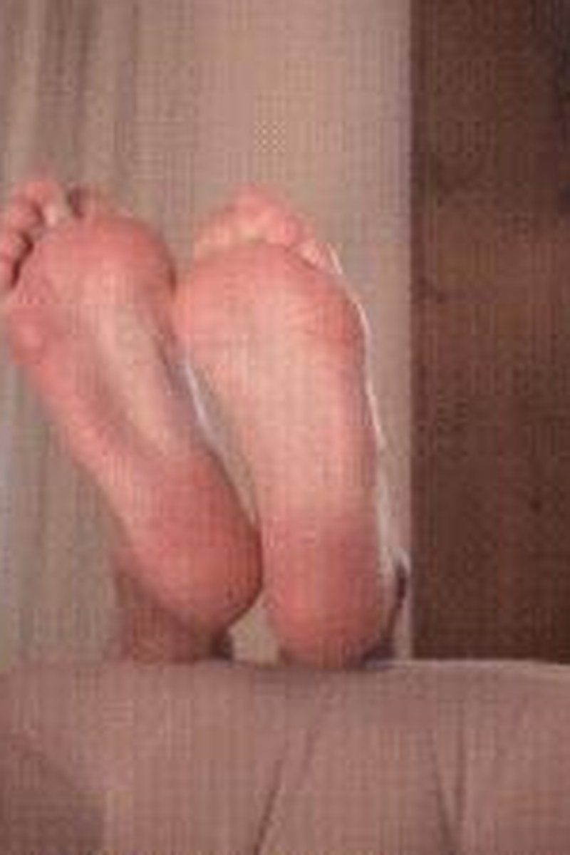 Voyeur - Screenshot 1 of 4 - Foot Fetish