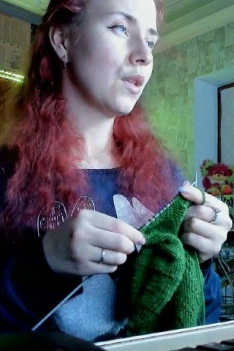 Knitting Routine - Screenshot 1 of 4 - Knitting