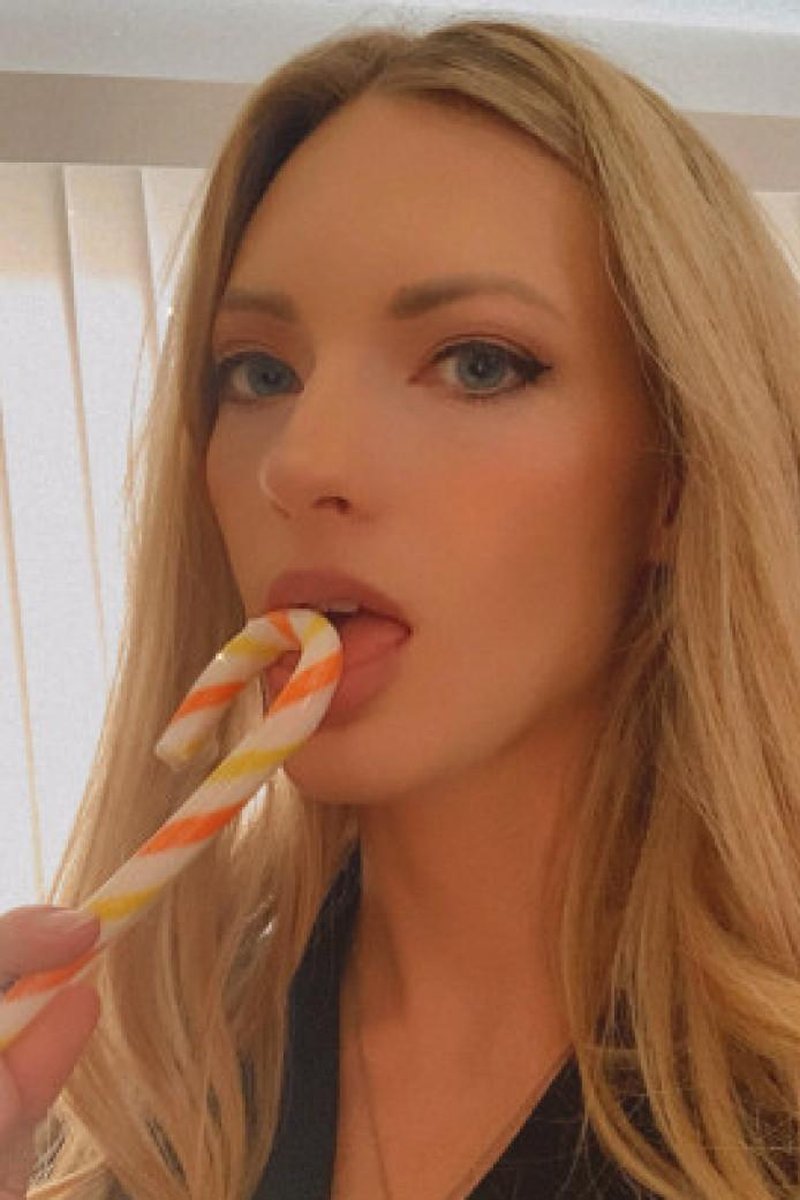 BJ Compilation - Screenshot 1 of 4 - Big Tits