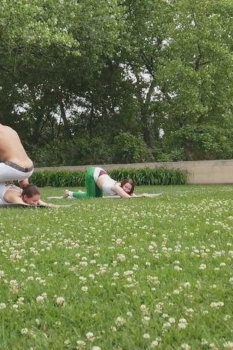 Guru Sweets Yoga Lessons - Screenshot 1 of 4 - Interracial