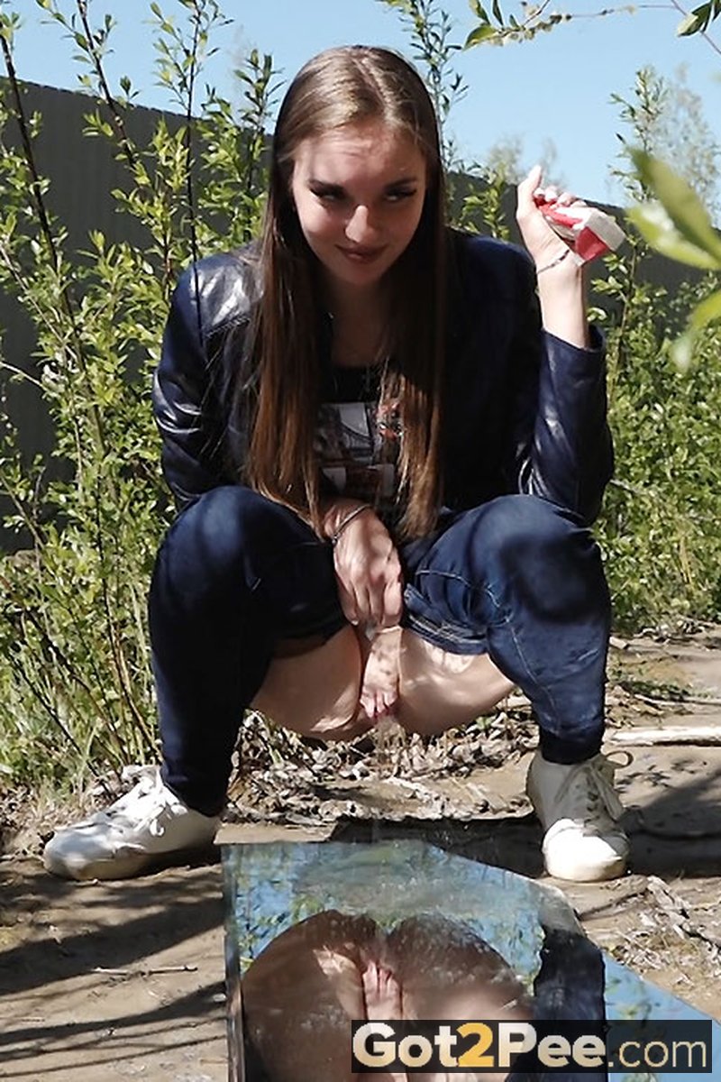 Reflected Stream - Screenshot 1 of 4