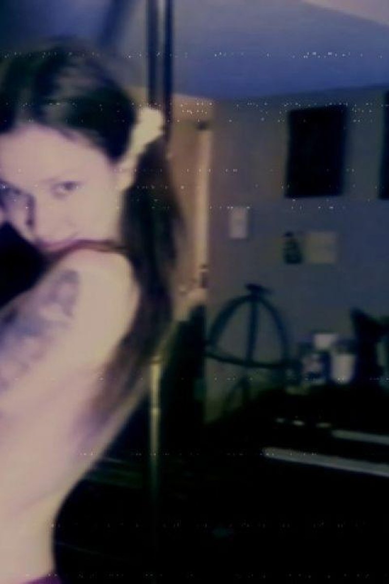 Please, Step-Daddy - Screenshot 1 of 4 - Alternative Girl